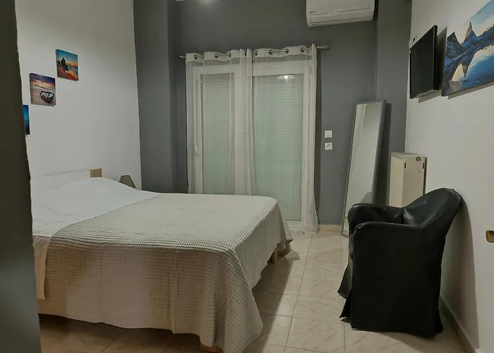 Magda's Appartamento Peraía