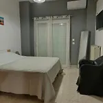 Magda's Apartament Peraía