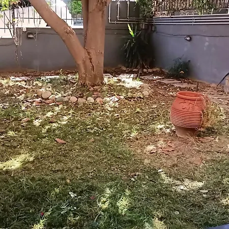 Magda's דירה Peraía