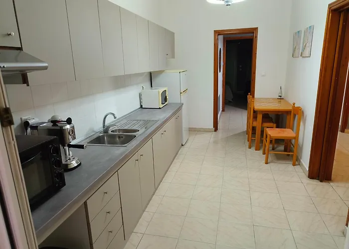 Magda's Peraía